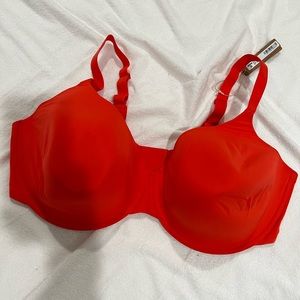 Skims Fits Everybody T-Shirt Bra